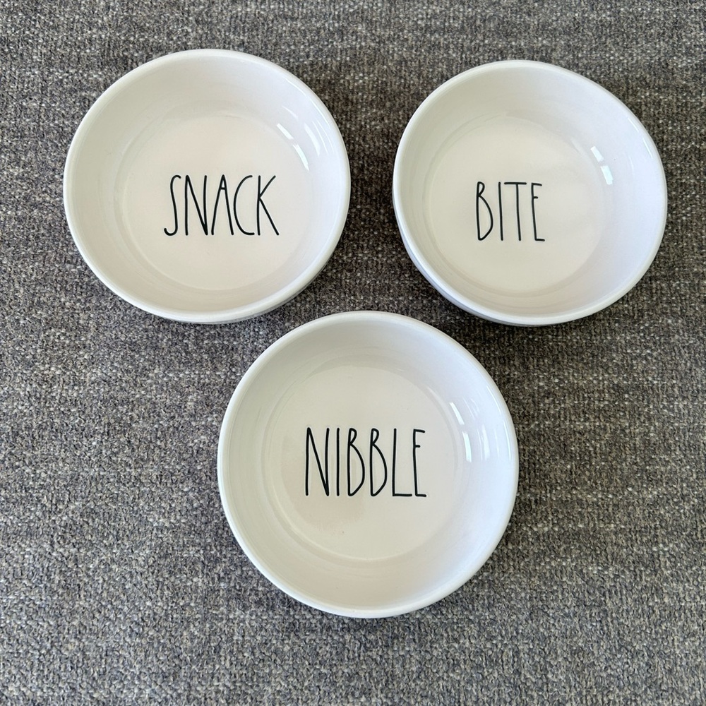Rae Dunn set of 3 mini dishes